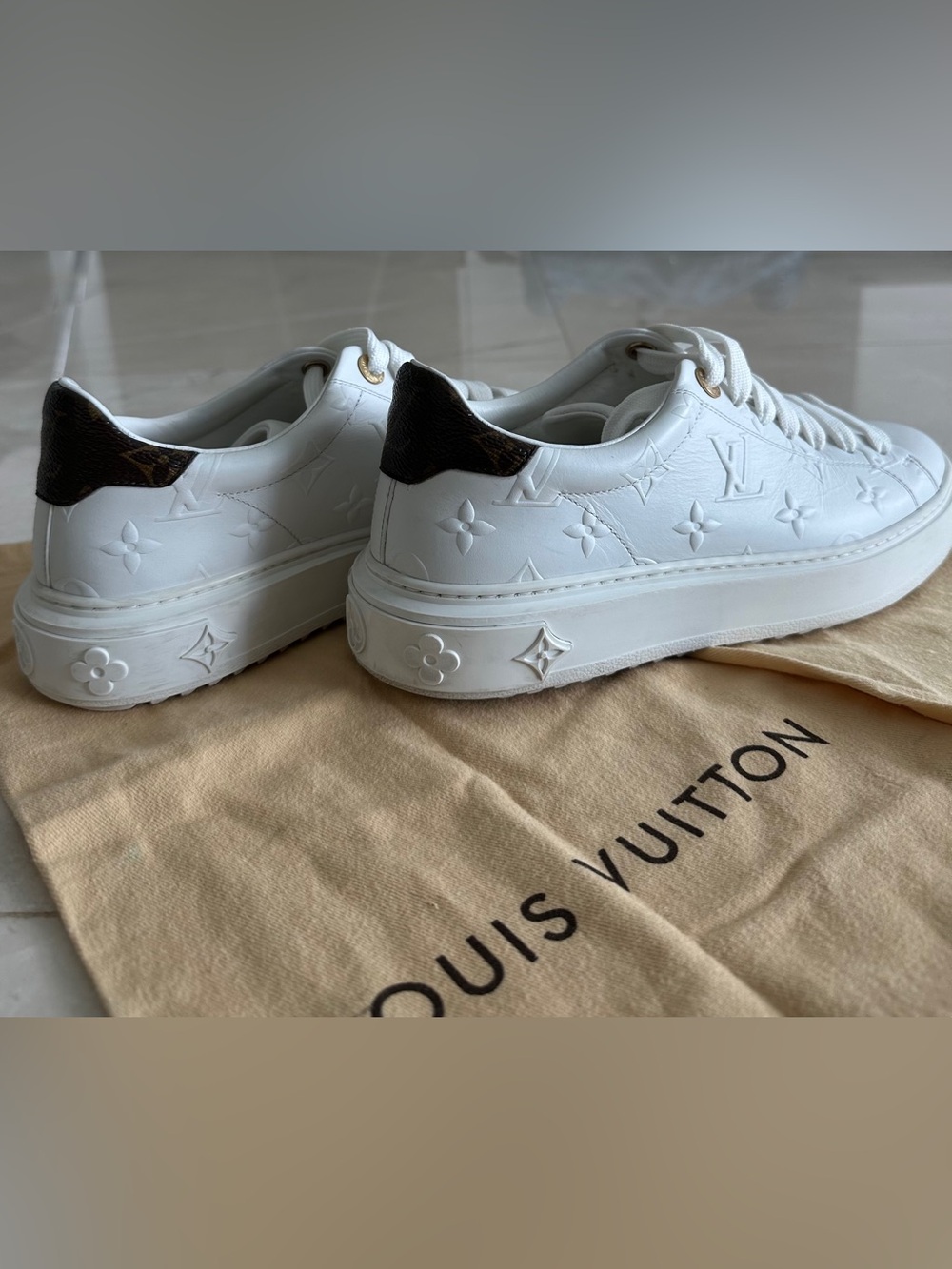 LOUIS VUITTON Women’s Lambskin Embossed Monogram Time Out Sneakers 38 White